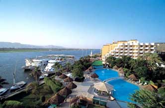 8 dagen 5 sterren Isis hotels Luxor en Aswan 0