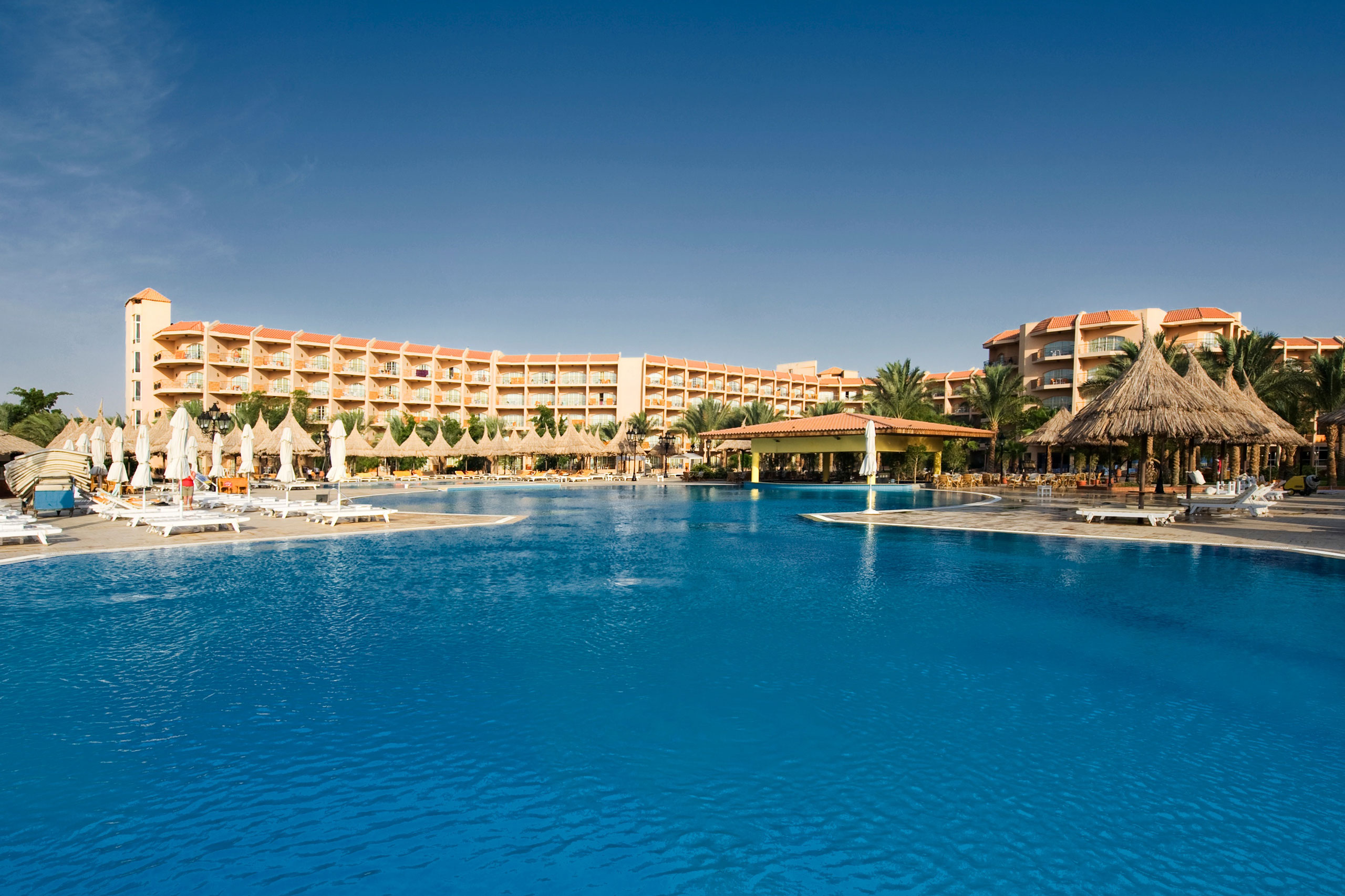 Siva Grand Beach Hotel